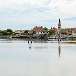 Apartments In Lido Di Jesolo 25362