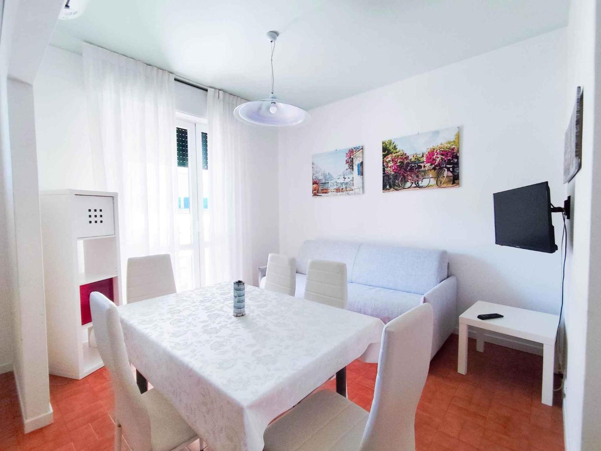 In 25362 Apartment *